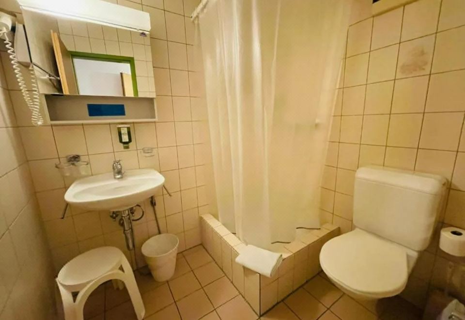 Hotel ToscanaOver view