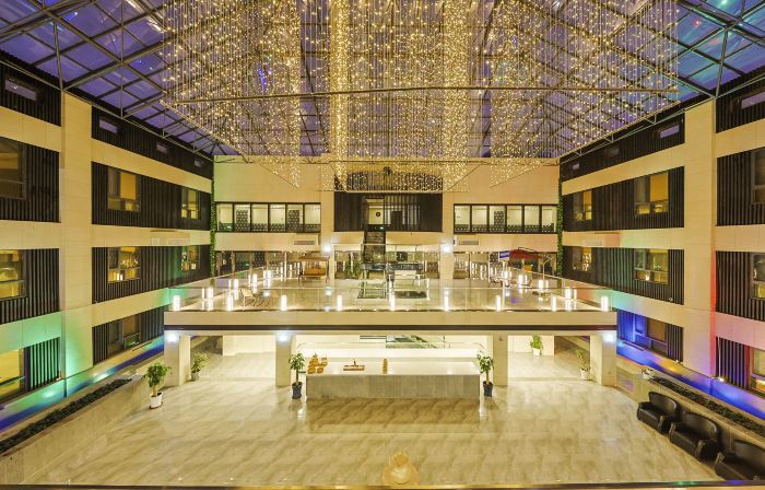 Barluna Hotel (Yanji Yanbian University West Market Branch)