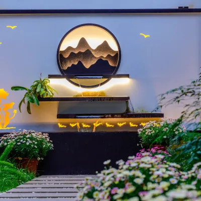 Mushanyuan Garden Homestay: Elevator Garden, Snow Mountain View, Free Pickup for 3 Nights Hoteles cerca de Jinta Scenic Spot