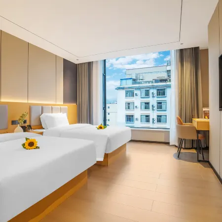 Licheng Hotel (Qiubei Jiaolian Plaza)