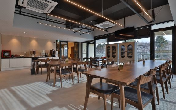 대구 빌리언웨스턴호텔