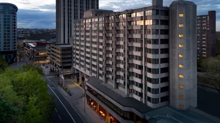 Delta Hotels Bristol City Centre Отели рядом с достопримечательностью «Бристольский университет»