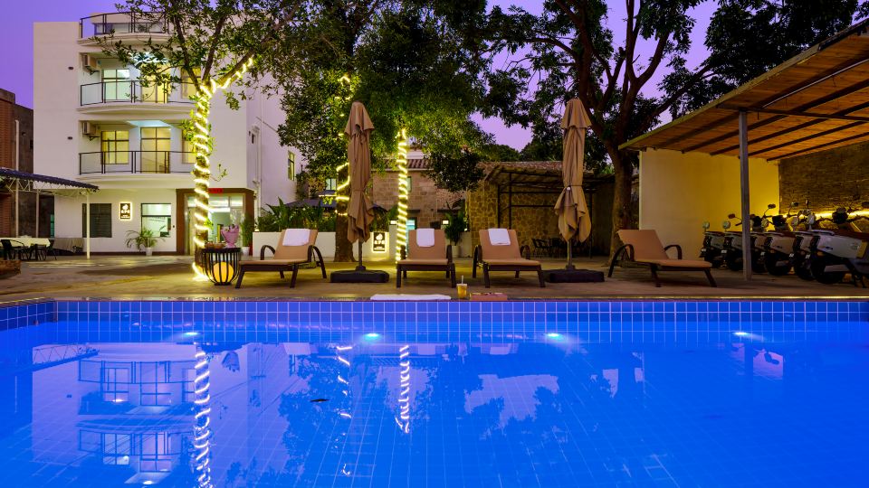 Weizhou Island jackfruit seascape resort manor (Nanwan Shiluokou beach scenic spot store)