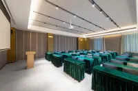 Ibis Hotel (Nanjing South Railway Station North Square) - Business