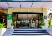 VecRay Hotel (Luoyang Wangcheng Park Subway Station Branch)