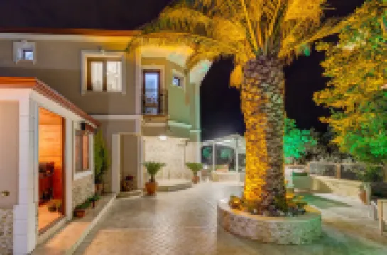 Cunda Özerbey Konağı