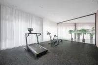 Yingze Hotel (Wanda Plaza Xinhua Square Metro Station Branch)