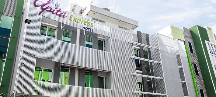 井裡汶阿皮塔快捷飯店 井里汶市住宿飯店