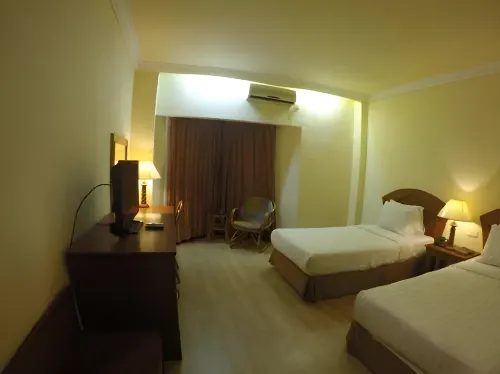 Hotel Harmonis Classic Tarakan Hotels in Таракан