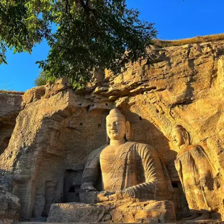 Le Chao Ju Inn (Huayan Temple of Datong ancient city)