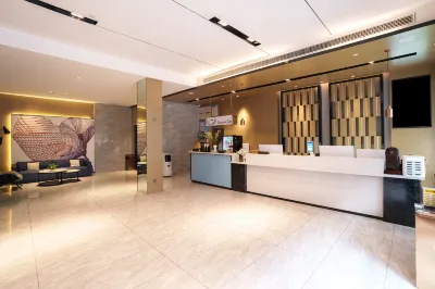 纖陌尚品飯店（仁懷方圓薈店） 仁懷市政府/超一時代廣場住宿飯店