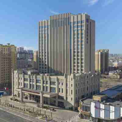 판진 둥팡 완다 렐름 호텔 Hotel Exterior