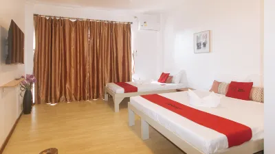 RedDoorz @ Garvs Boutique Hotel Boracay Hotels in Bulabog Strand