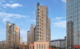 Manxin Hotel (Zhengzhou East Railway Station Provincial Government)