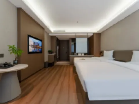 Fenyang Days Inn Wyndham Hotels in Fenyang