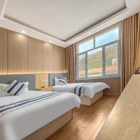 Langmusi Linjiang Holiday Hotel