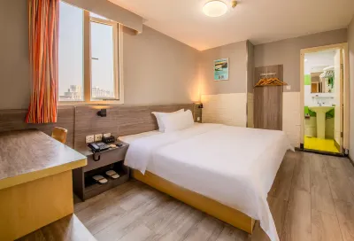 7 Days Inn (Huizhou West Lake East Station Shuidong Street） Hotel di 