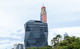 Queensland Hotel Bangkok