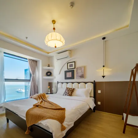 Yuepeng Boutique Apartment (Dalian Harbour Plaza)