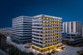 Laninno International Hangzhou Xiaoshan Airport Grand Exhibition Center Hotel