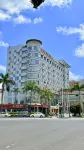 Venus International Hotel (Shengping Subway Station) Hotel berhampiran Crane Lake Hakka Village
