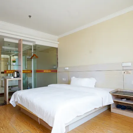 Xinyue Business Hotel