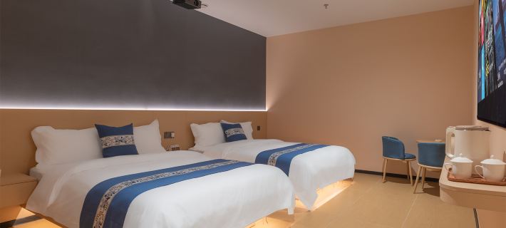 Senyu Hotel (Duyun Lvbopark Third Middle School) Hotels in Duyun