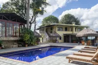 El Eden Country - Pools
