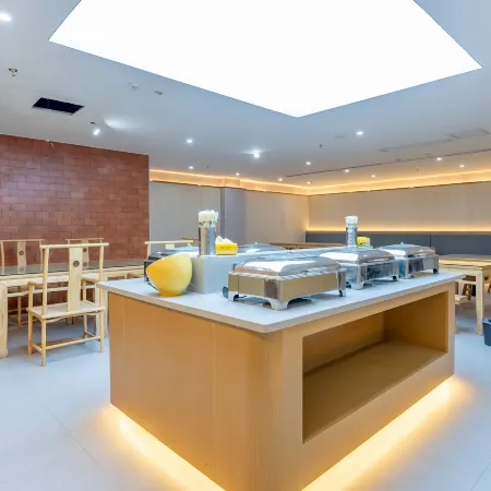 buerjin ronghe wenchuang hotel