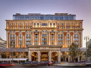 The Carlton, Moscow