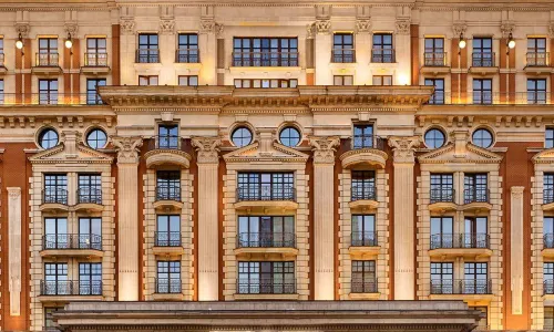 The Carlton, Moscow