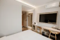 HanTing Hotel (Weinan Railway Station Qianjin Road)