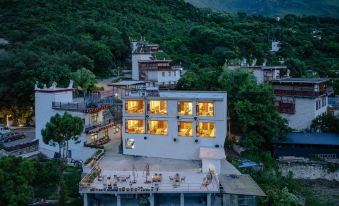 Tanba Danba Cangyungu Mountain House 2-Star Hotel room