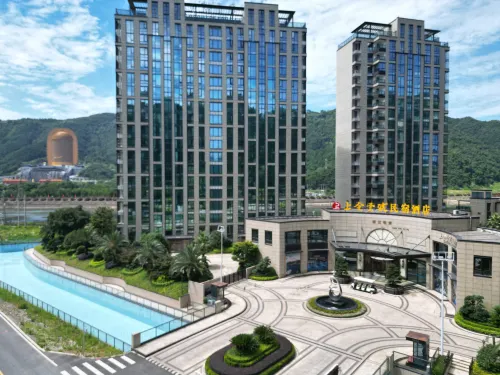 โรงแรมบ่อน้ำพุร้อนซ่างจิ่นกวนหลาน