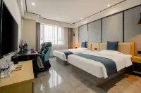 零界電競酒店（南寧安吉客運站地鐵站店）