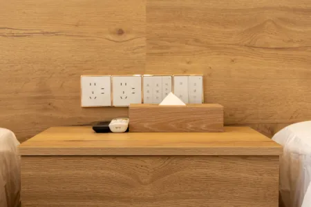 Bangshan Yunta Homestay (Huangguoshu Waterfalls Scenic Area) Отели в г. Гуанлин