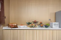 Bali Island International Hotel (Kashgar Old City East Gate Xiangfei Garden)