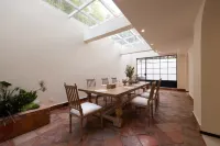 Fifth Season · Provence Private Hot Spring Homestay