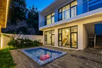 Floral Hotel·Great Wall Utopia Homestay - Private Pool