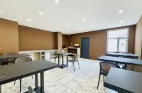 Ergun City Hei Shan Tou Ye Ma Wu Jiang Tian Bian Guesthouse