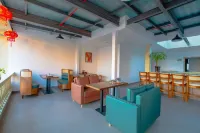 Yuexi Lane · Moon's Perch Residence - parking