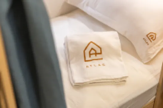 Atlas Hostel & Backpackers Hotels near Tsim Sha Tsui