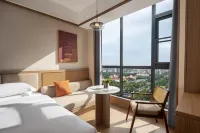 Xihe Hotel (Xuchang Wanda Pang Donglai Angel City Store) Hotels in Xuchang