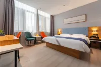 Artlong Ruiyun Hotel (Donggang Community, Jinzhai South Road, Feixi County, Hefei)