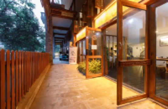 Dujiangyan Shuiyao Inn