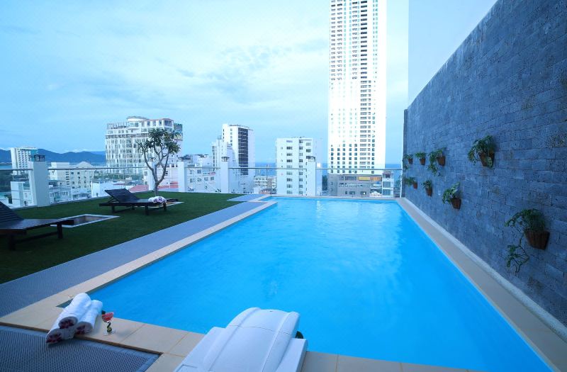 Edele Hotel Nha Trang Beach