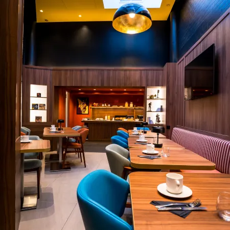 Hôtel Montparnasse Saint Germain Отели рядом с достопримечательностью «Матиньонский дворец»