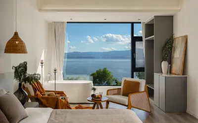 大理·雲理居|Yunli Sky Loom全視野海景度假飯店（洱海店） 天鏡閣附近的飯店