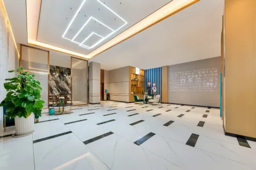 Baiyulan Hotel (Ganzhou Xingguo Feicui Square Branch)