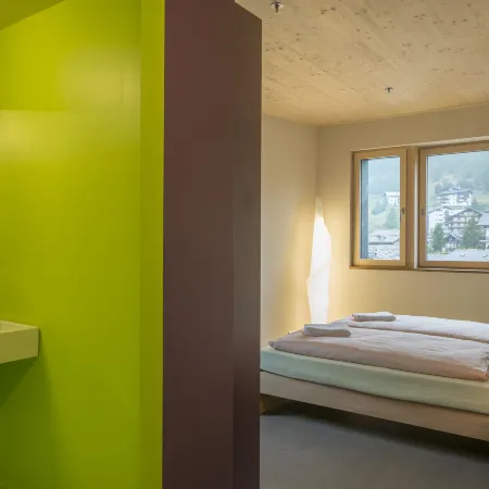 WellnessHostel4000